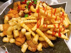 -博姆炸鸡精品餐厅(常发广场店)
