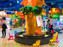-百联临沂购物中心(临沂路店)