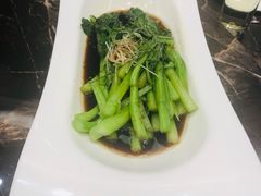-南京悦客假日酒店