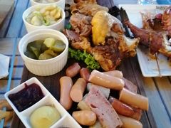 -LENBACH兰巴赫西餐啤酒坊(大连东港店)