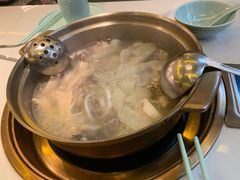 -润园四季椰子鸡火锅(南山海岸城店)