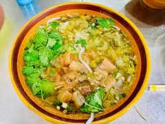 -花溪牛肉粉(八鸽岩店)