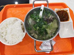 -黑山牛肉汤火锅(花城汇店)