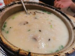 干贝排骨粥-粤仔湾砂锅粥(金太湖店)