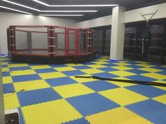 综合格斗室-锐菲特游泳体育健身中心(滨江店)