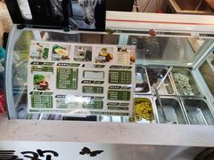 -津椰本·海南正宗椰奶清补凉(店一店)