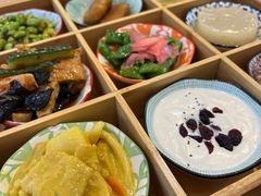 -轻蔬不用等·素食(江苏路店)