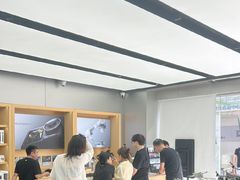 -DJI大疆(深圳华强北曼哈授权体验店)