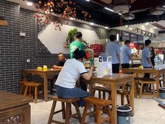 -秦君宝手擀菠菜面(金花路店)