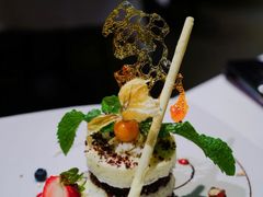 -Top Of Vancouver Revolving Restaurant