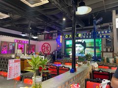 -马路牙子烧烤音乐酒馆(望京店)