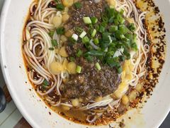 -杨大叔爱面子·四川小吃(岗头店)