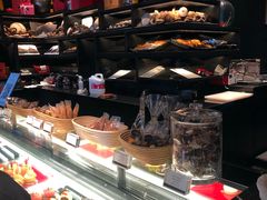 -Salon de The de Joel Robuchon(外滩18号店)