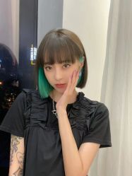 -AYO SALON