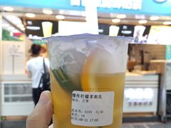-华言豆腐鲜奶茶(杨家坪店)