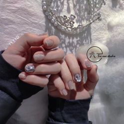 -SixOne六一日式美甲美睫