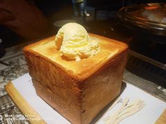 面包诱惑-绿茶餐厅(松江万达店)