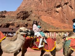 -天山神秘大峡谷