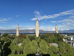 -三塔倒影公园