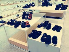 -hotwind热风(世纪东方广场店)