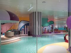 -涨巢·潮玩水疗局