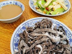 老北京爆肚-门框胡同百年卤煮(新街口店)