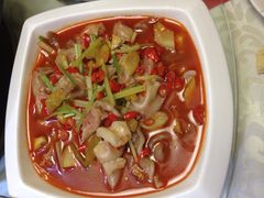-独一佳老胡湘菜馆(矿山路店)