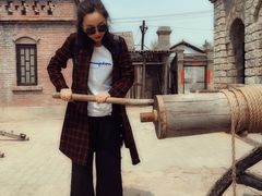 -清风小镇闯关东影视基地