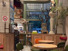 -玛格萝妮比萨屋(四平店)