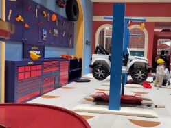 -奈尔宝家庭中心·亲子餐厅(鄞州万达店)