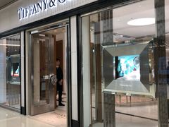 -Tiffany & Co.蒂芙尼
(杭州万象城店)