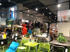 -百安居装修设计中心(海珠店)
