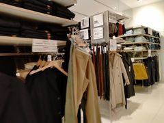 -优衣库(郑州二七万达广场店)