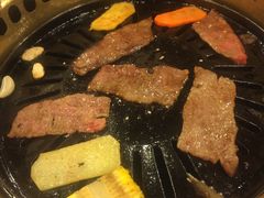 -炼火烤肉店