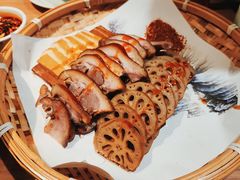 -自己人·宜昌菜(水悦城店)