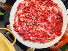 现切羊上脑-龙隆昌·鲜品火锅·江湖烤鱼