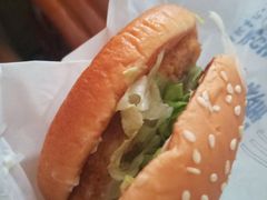 -麦当劳(展览路店)
