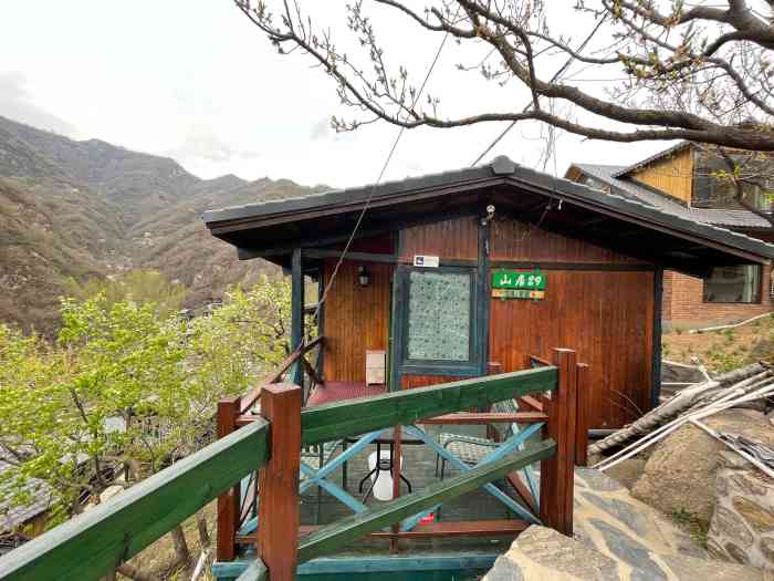 北京水岸山吧度假村(雁栖店)-"一路导航过来还是很好找的 属于最早火