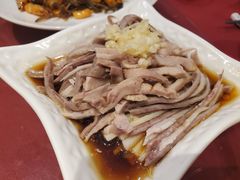 蒜泥白菜拌肚丝-老吉士酒家(天平路店)