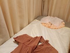 -沁园春李芳中医诊所(百瑞景店)