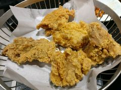 无骨香脆炸鸡-猪啊牛呀羊啊铜盘烤肉(正大广场店)