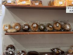 -雀食面包店(钟楼店)
