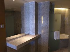 -上海外滩茂悦大酒店