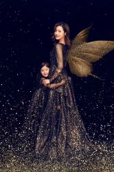 -拾花摄原创婚纱摄影