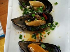 -胖大嫂渔家排档(半边山店)