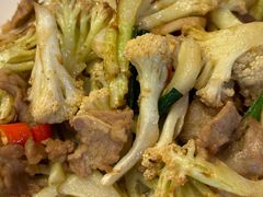 -乡村馕坑肉·烧烤·新疆菜·本地人更爱吃(阿勒泰首店)