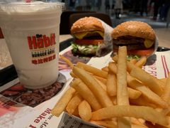 -The Habit Burger Grill 哈比特汉堡(复兴soho店)