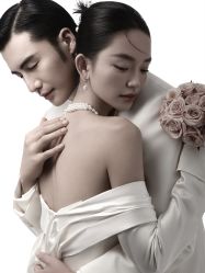 -至臻微拉婚纱摄影