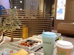 -奈雪的茶(kkone店)