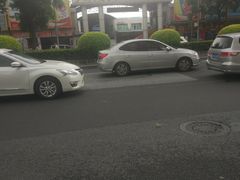 -广州市瑞宝粮油食杂批发市场